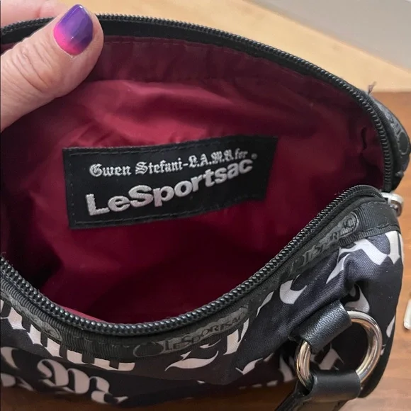 Gwen Stefani L.A.M.B. for LeSportsac Baby Barrel Bag - Picture 6 of 8